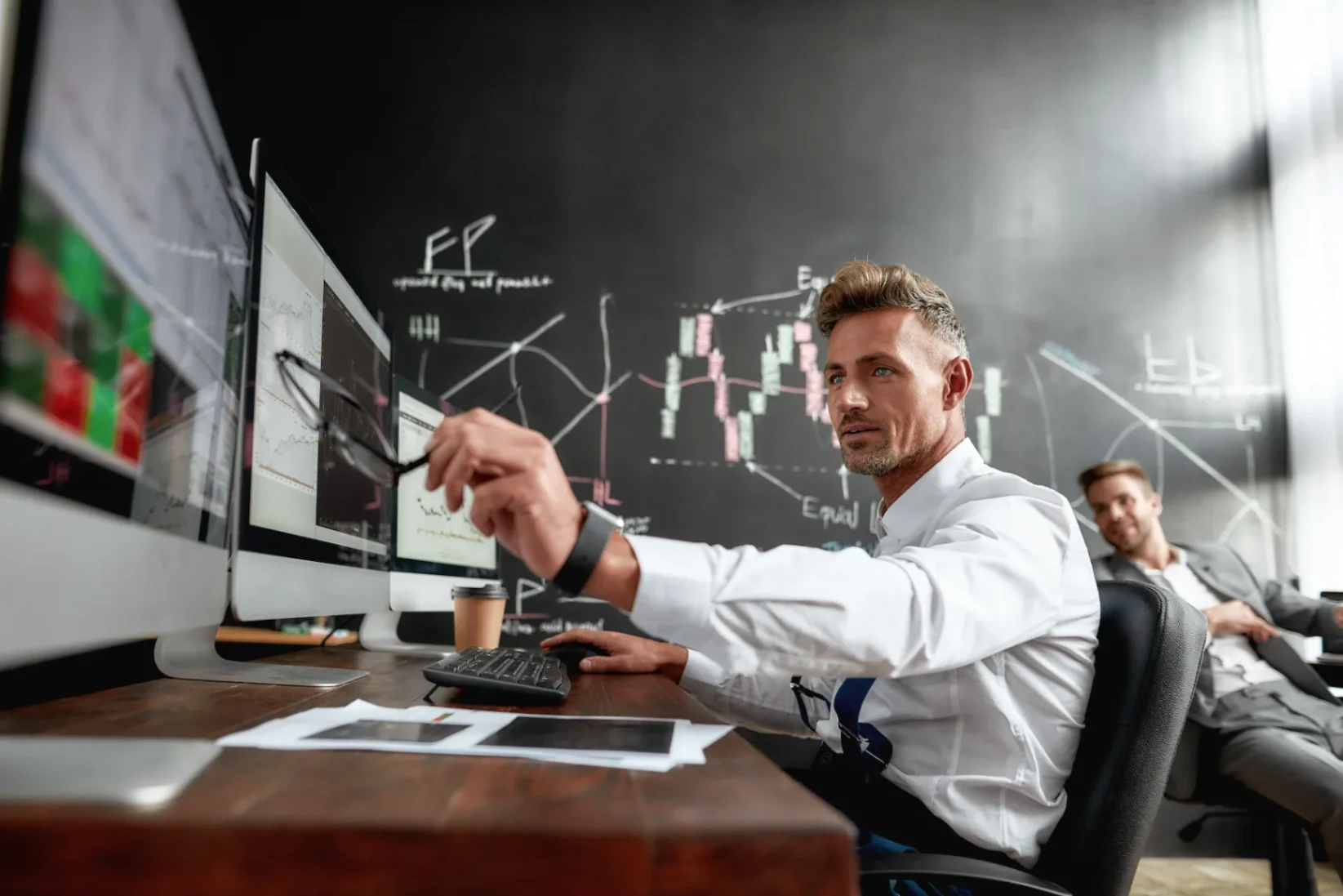 Leading Crypto and Investment Trading School Providing Professional Courses in Spain